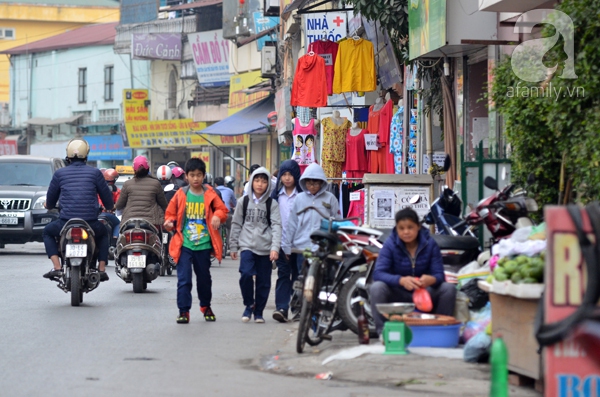 lấn chiếm vỉa hè